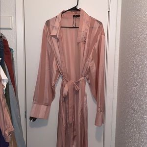 Pretty Little Thing Kimono Dress